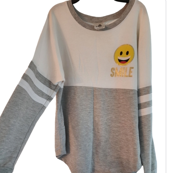 Preowned Terry Leigh Sweatshirt. - Picture 3 of 5